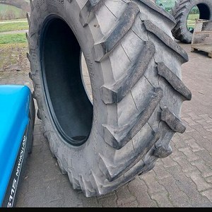 2x Traktor Hinterreifen, 580/70 r42  x 2