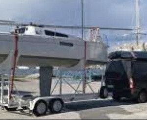 8 Meter Sailboat + Trailer (Velero + Remolque)