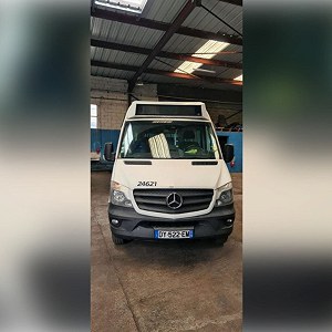 Mercedes Sprinter minibus