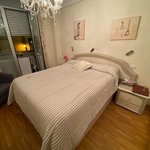 Tweepersoonsbed met matras